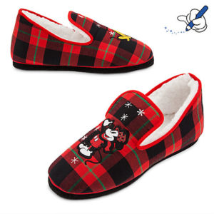 Les chaussons de Noël Mickey, sur le Disney Store (adulte)