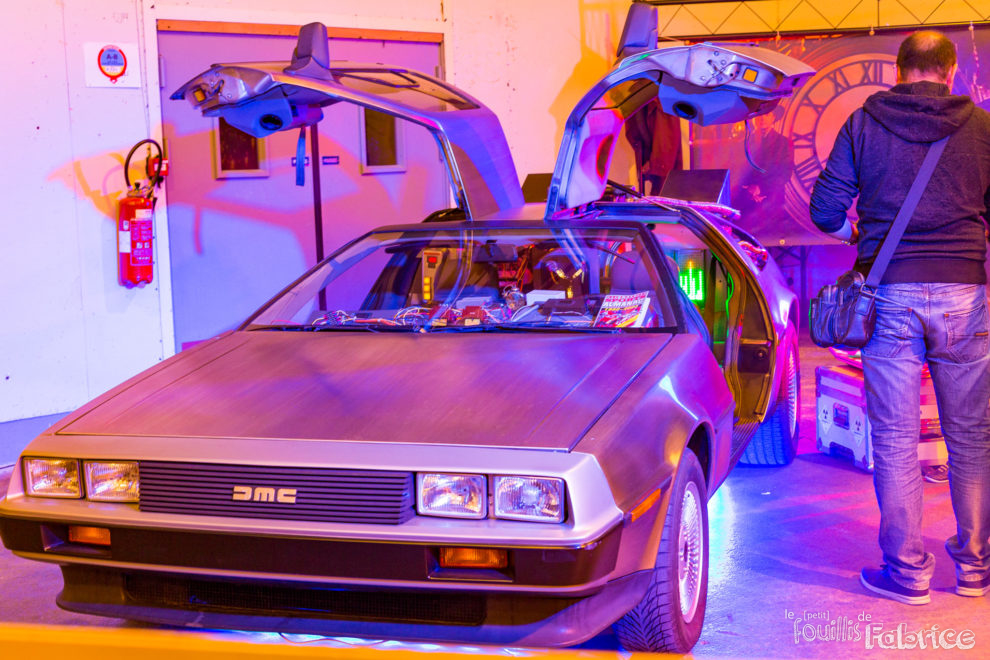 La DeLorean de Retour vers le futur au salon Geek Days de Rennes