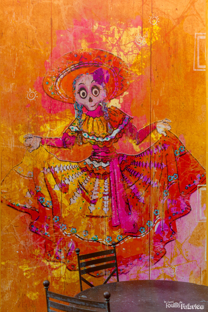 Peintures décoratives au restaurant "Fuente del Oro"